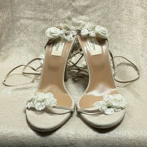 Valentino Garavani Heels. NEW